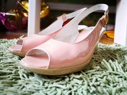 Туфли три пары р.38