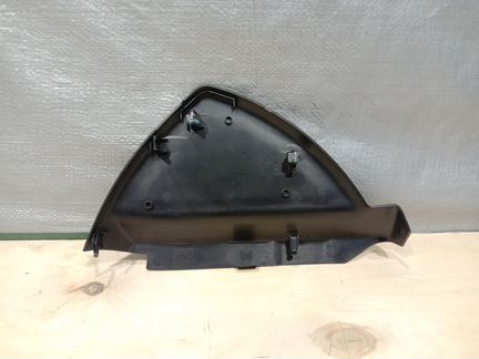 Накладка торпеды на Mercedes Benz W204 C204