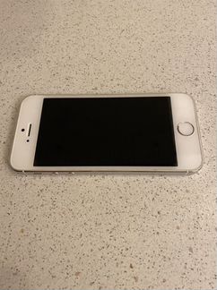 Телефон iPhone 5S
