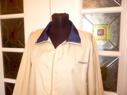 Ветровка Torrente бежевая