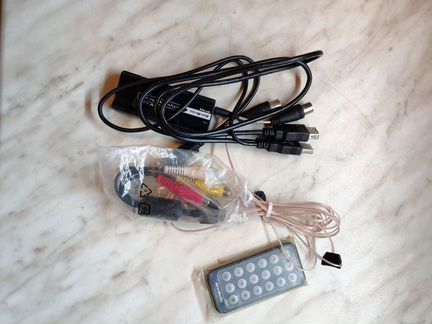 Тв приставка компьютерная AVerMedia DVB-T, analog