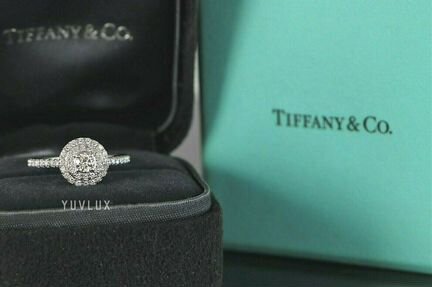 Золотое кольцо солитер Tiffany 0.46 ct