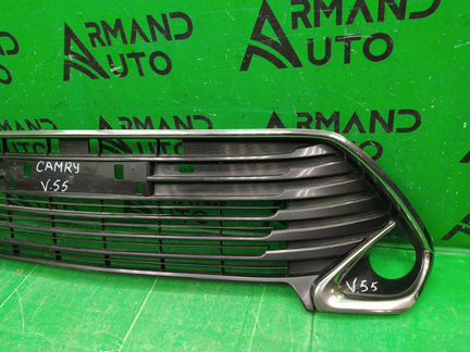 Решетка бампера передняя Toyota Camry V55