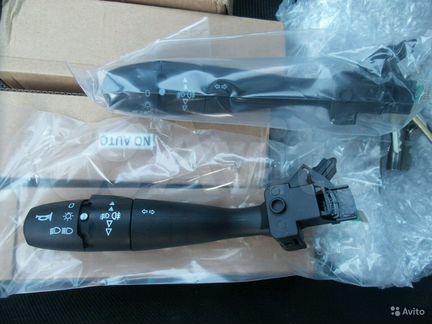 Переключатель подрулевой левый Peugeot/Citroen