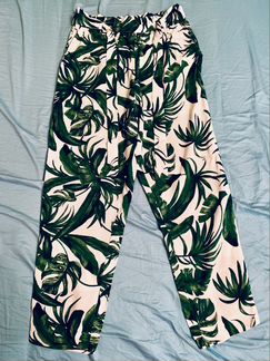 Летние штаны с принтом H&M