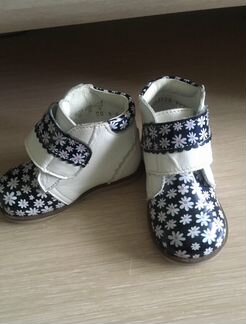 Ботинки Котофей новые