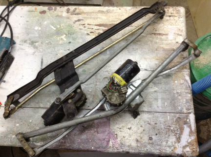 Трапеция стеклоочистителя Пассат б3 б4 разборка