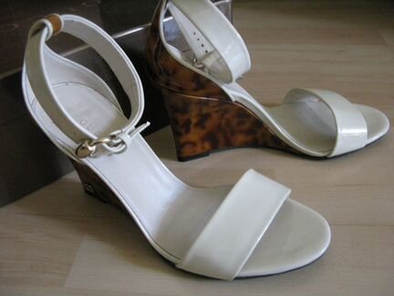 Gucci босоножки на танкетке, оригинал