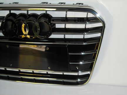 Решетка радиатора Audi A6 (C7) 2011-2014 дорестайл