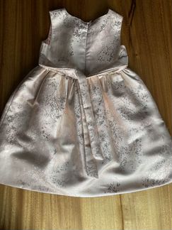 Нарядные 2 платья р.104