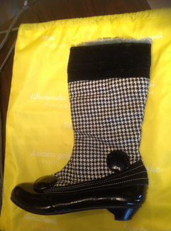 Новое демисезонное пальто на девочку/130-146см