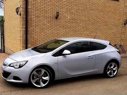 Opel Astra j GTC голубая