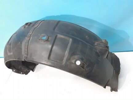 Подкрылок задний левый Hyundai Grand Starex 1