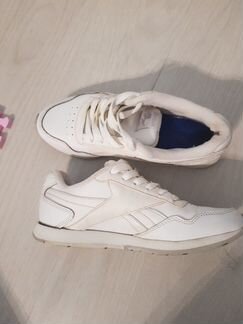 Кроссовки кожаные белые Reebok