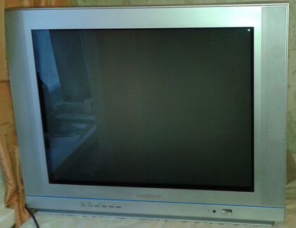 Большой телевизор сокол 72 тц8739FS