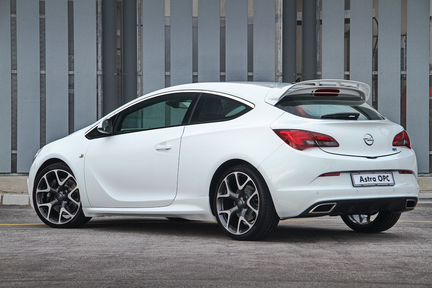 Пороги OPC для Opel Astra J GTC