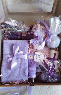 Подарочный набор в сиреневом цвете