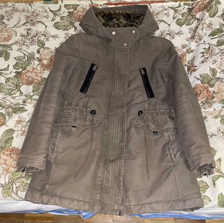 Куртка зимняя Pull&Bear с мехом внутри хаки р-р L