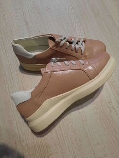 Полуботинки