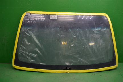 Лобовое стекло Nissan Pathfinder R51 2004-2014