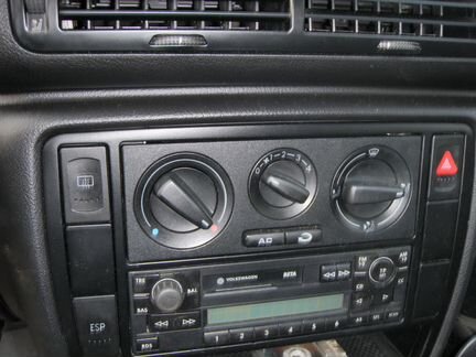 Блок управл кондиционером и печкой VW Passat b5