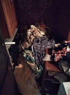 Гора одежда ботинки сандалии