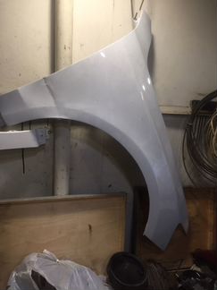 Крыло правое Audi g 5