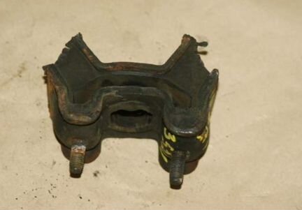 Подушка двигателя правая Mercedes ML W163