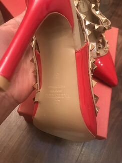 Босоножки Valentino Валентино