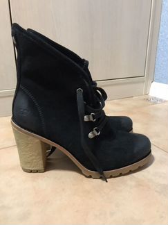 Женские полусапоги (ботильоны) Ugg