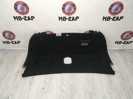 Обшивка крышки багажника Mercedes W212