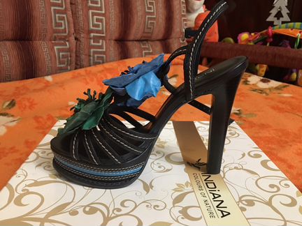 Новые Босоножки indiana