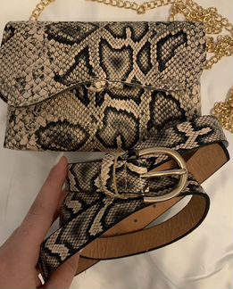 Поясная сумочка клатч