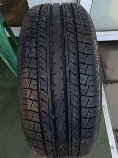 215 55 r17 Yokohama Bluearth E70,одиночка