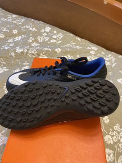 Сороконожки Nike