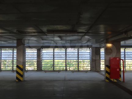 Машиноместо, 18 м²