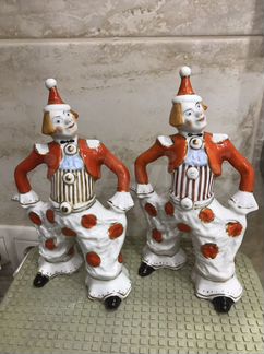 Фарфоровые статуэтки