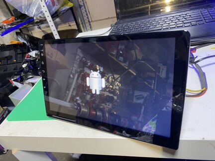 Андройд 8.0 один дин 2G RAM 16 G