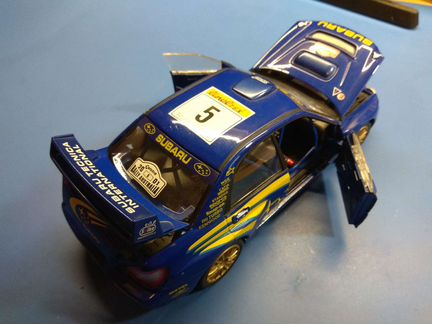 Bburago Subaru Impreza rally 1/24