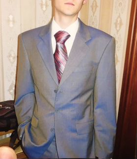 Костюм