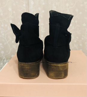 Демисезонные полусапожки Эконика