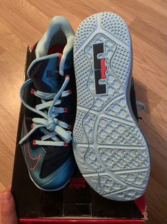 Nike Lebron 11 low