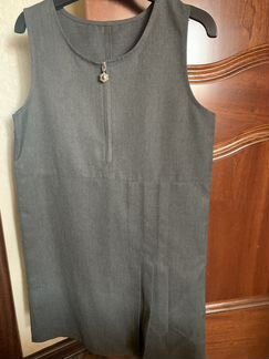 Классический серый школьный сарафан