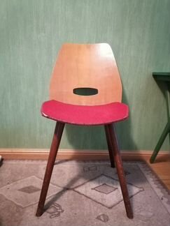 Стол на низких ножках. Икеа. Стулья винтаж