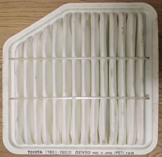 Фильтр воздушный Toyota 17801-26010