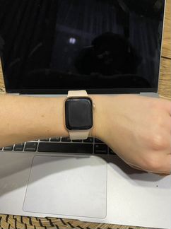 Apple watch 4, 40 rose gold