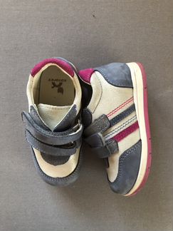 Кроссовки Котофей