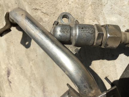 Адаптер клапана егр 06B131771 двиг ALZ Audi VW