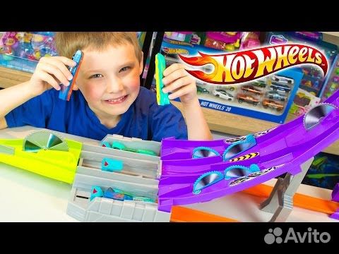 pista hot wheels split speeders